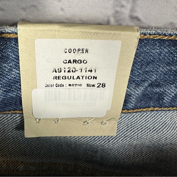 Agolde Cooper Cargo Utilitarian Denim Jeans High Rise Regulation Wash 28 NWT - Picture 9 of 11